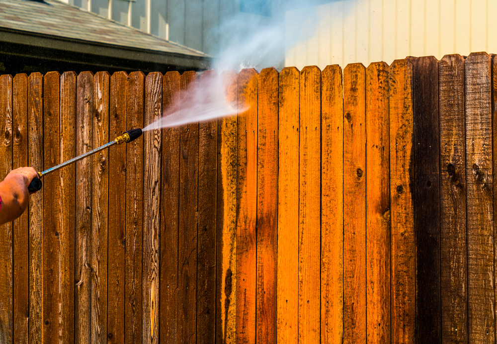 Fence Washing project example by Lillarians Contractor