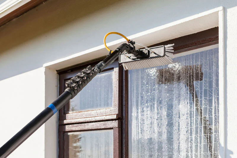 Exterior Window Cleaning project example by Lillarians Contractor