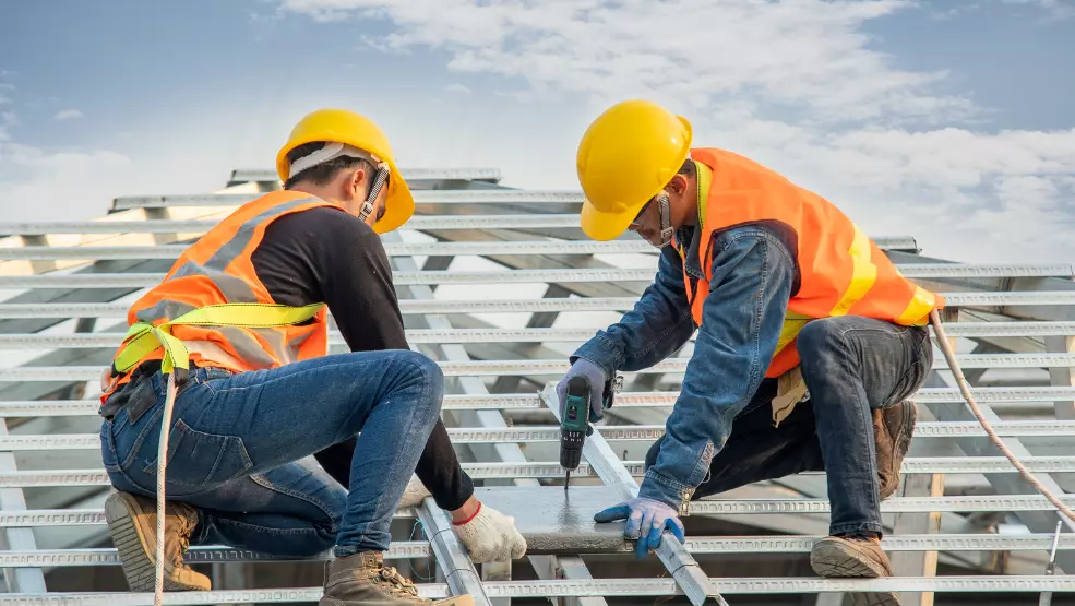 Roof Repair project example by Lillarians Contractor